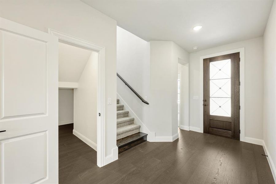 Furnished interior view inside a new home in Painted Tree Woodland District 50, McKinney (Image 4). Furnished interior view inside a new home in Painted Tree Woodland District 50, McKinney (Image 4).