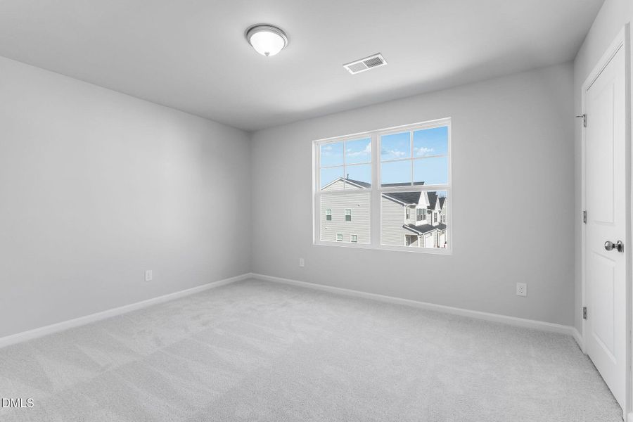 SUN_Sagecroft_Pic_Davidson_QMI_104_Bed2_