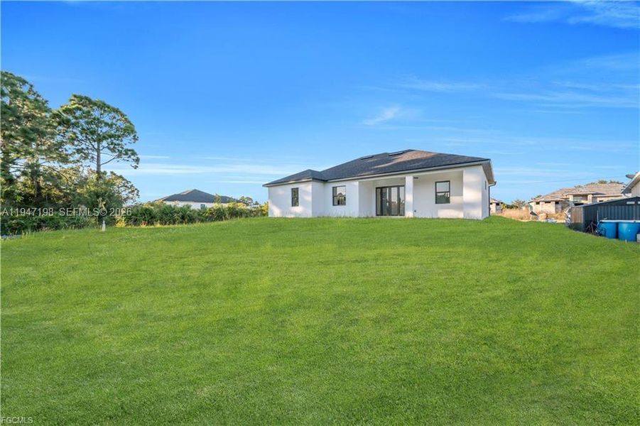 Exterior details and patio area of a home in , Lehigh Acres (Image 16).