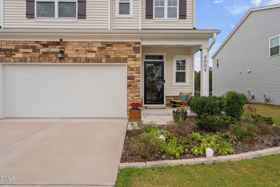 4-web-or-mls-4004-mount-moran-rd