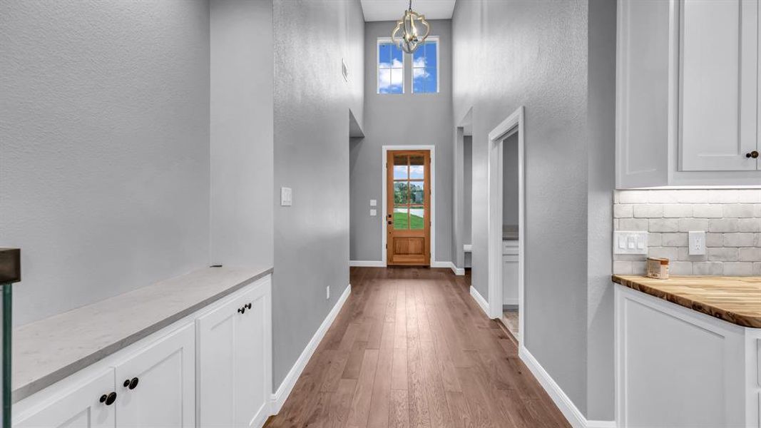 Furnished interior view inside a new home in Oak Water Ranch, Granbury (Image 13).