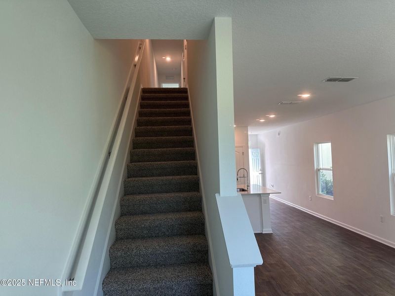 Spacious, unfurnished interior of a new home in Irongate Villas, Jacksonville (Image 45). Spacious, unfurnished interior of a new home in Irongate Villas, Jacksonville (Image 45).
