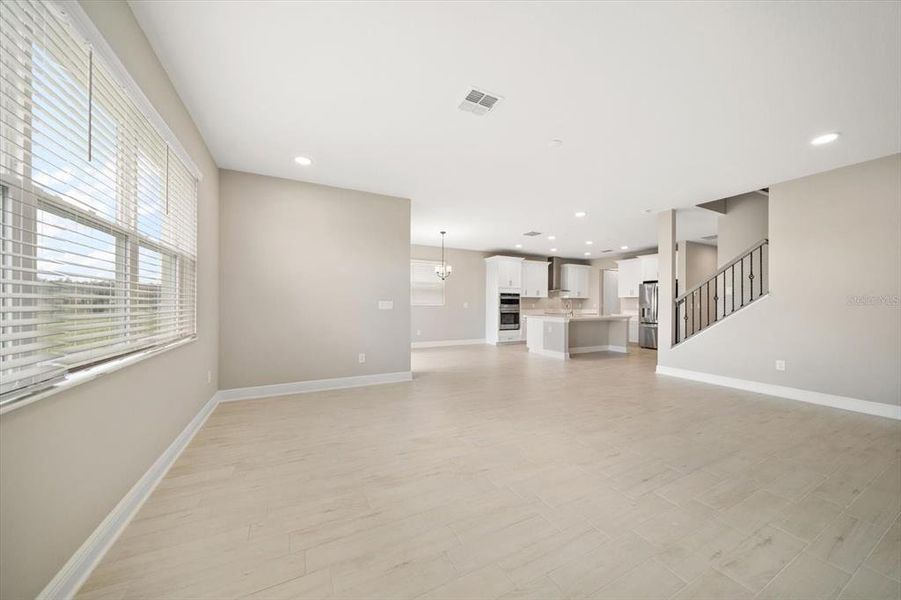 Spacious, unfurnished interior of a new home in Chapel Crossings, Wesley Chapel (Image 23). Spacious, unfurnished interior of a new home in Chapel Crossings, Wesley Chapel (Image 23).