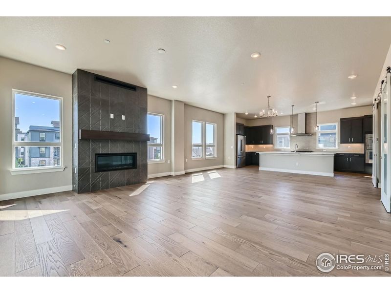 Image 48 of a home in Baseline.