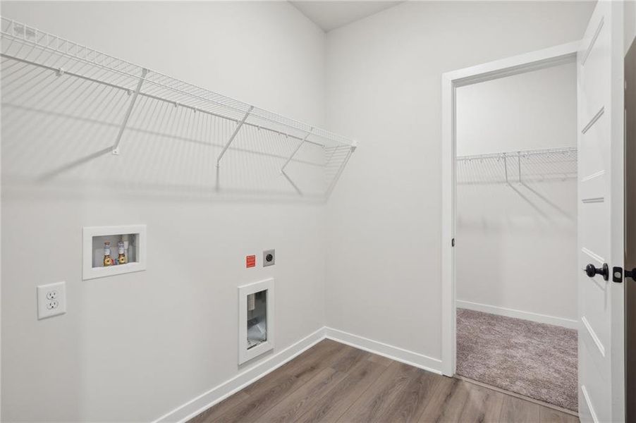 Spacious, unfurnished interior of a new home in Summerlin, Winder (Image 56).