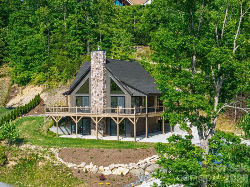 Image 37 of a home in .
