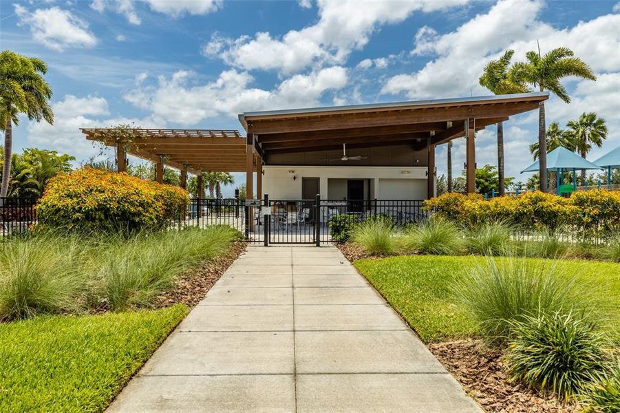 Community amenities in Waterset Garden Series, Apollo Beach (Image 55).