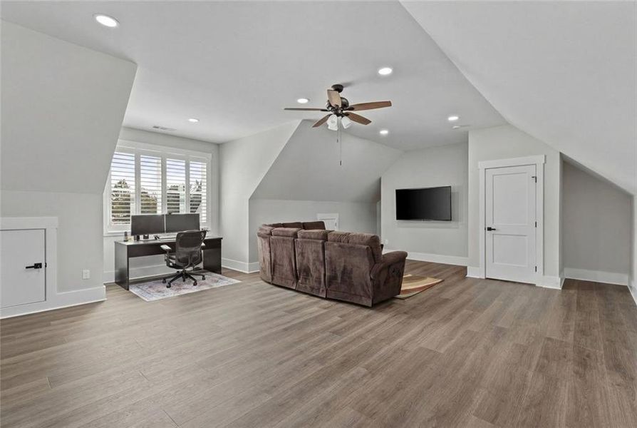 Furnished interior view inside a new home in , Bethlehem (Image 45).