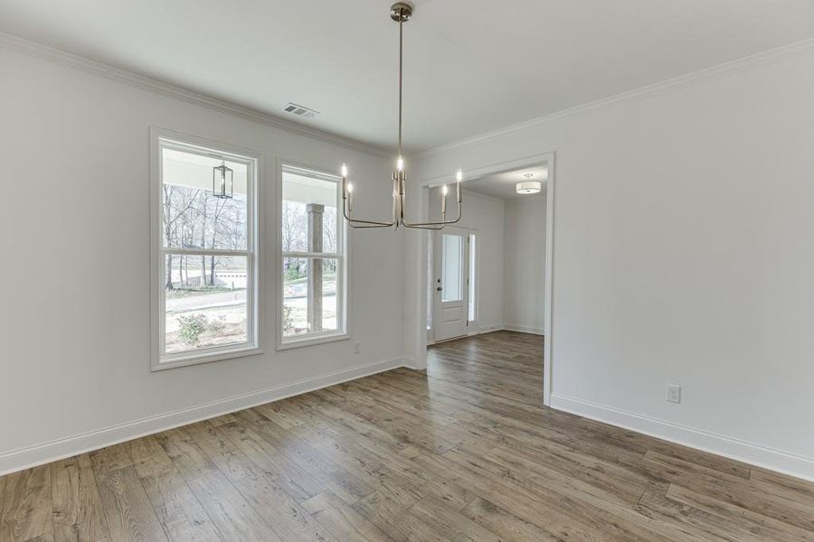 Spacious, unfurnished interior of a new home in , Commerce (Image 38).