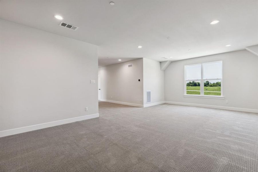 Spacious, unfurnished interior of a new home in , Celina (Image 17).