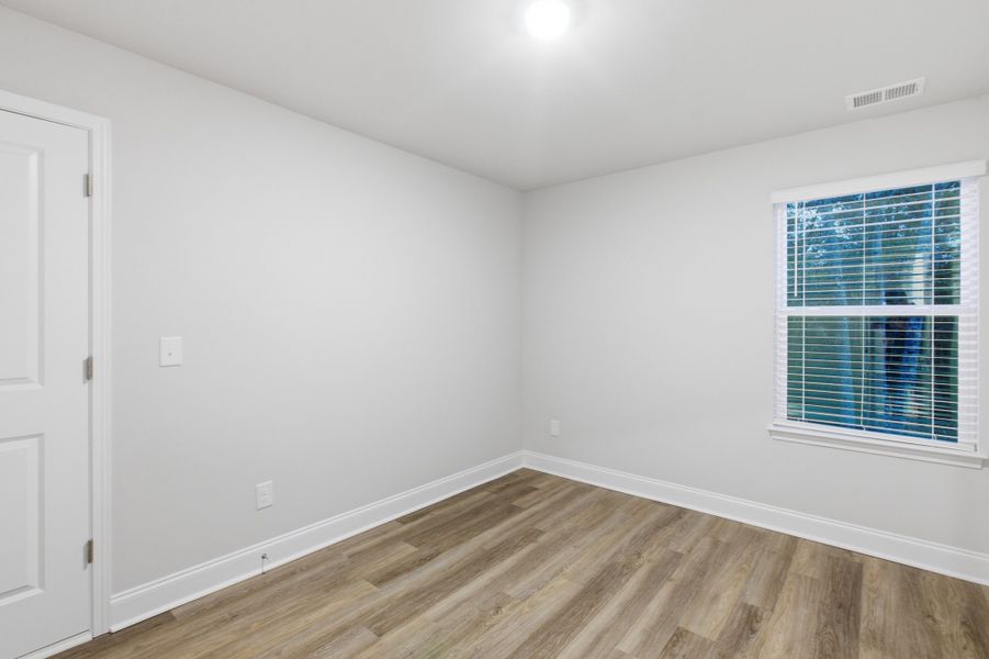 1,982sf New Home in New Bern, NC. - Slide 23 1,982sf New Home in New Bern, NC. - Slide 23