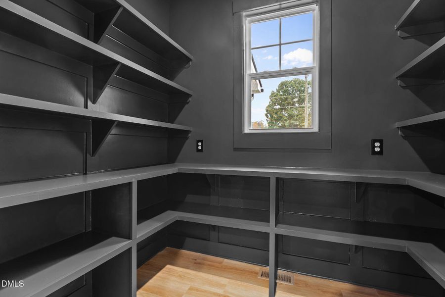 Walk In Pantry