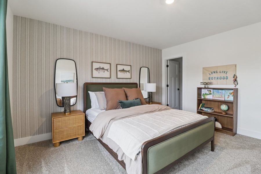 Representative furnished interior of a home built from the Bradley II by Great Southern Homes in Sedona, Greenville (Image 96).