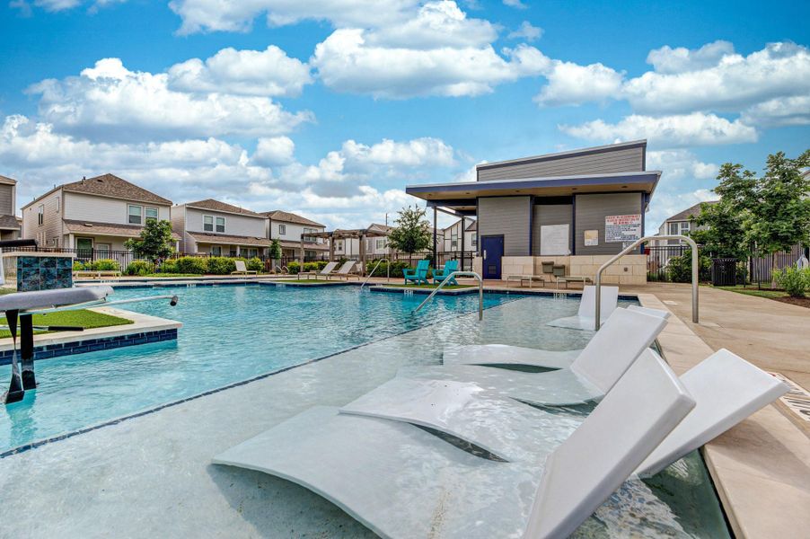 Community amenities in Dunvale Village - Patio Home Collection, Houston (Image 28).