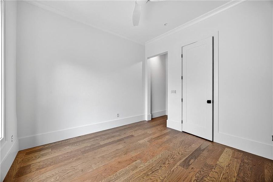 Spacious, unfurnished interior of a new home in , Atlanta (Image 18).