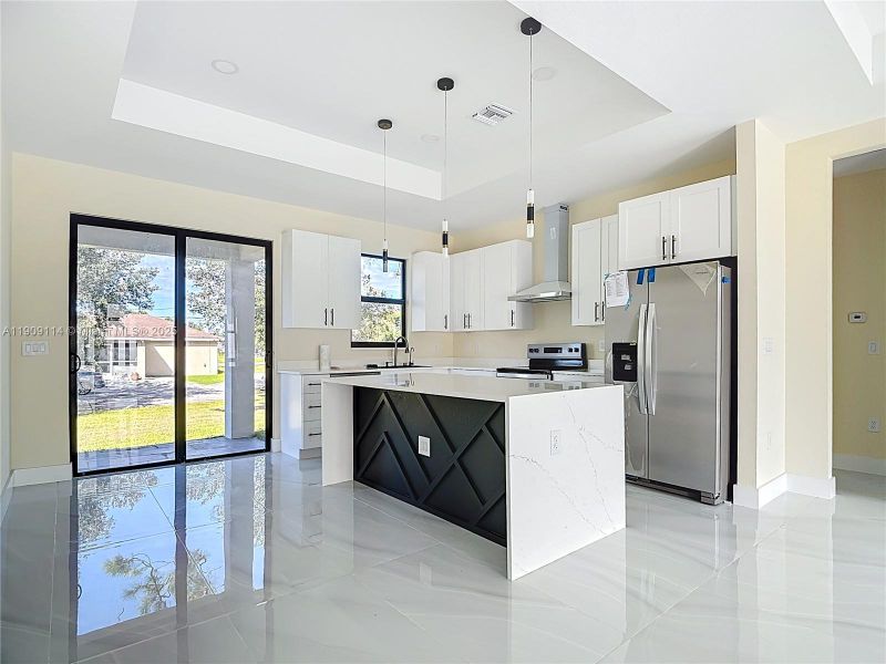 Furnished interior view inside a new home in , Lehigh Acres (Image 6).