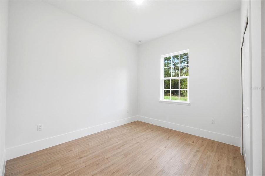 Spacious, unfurnished interior of a new home in , Ocala (Image 29).