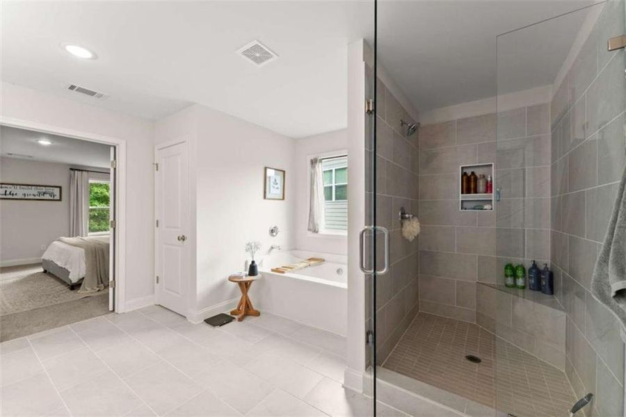 Image 34 of a home in .