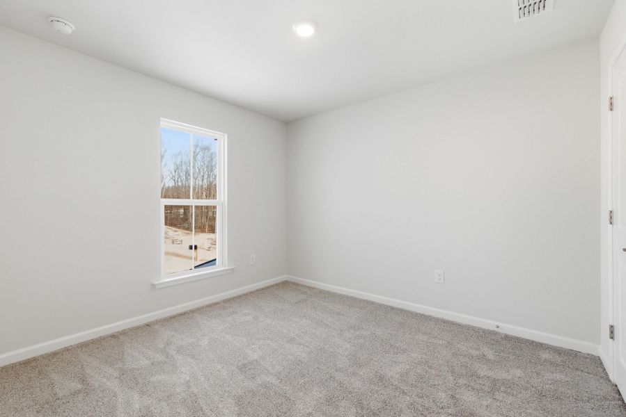 Spacious, unfurnished interior of a new home in Flemingfield, Greensboro (Image 24).