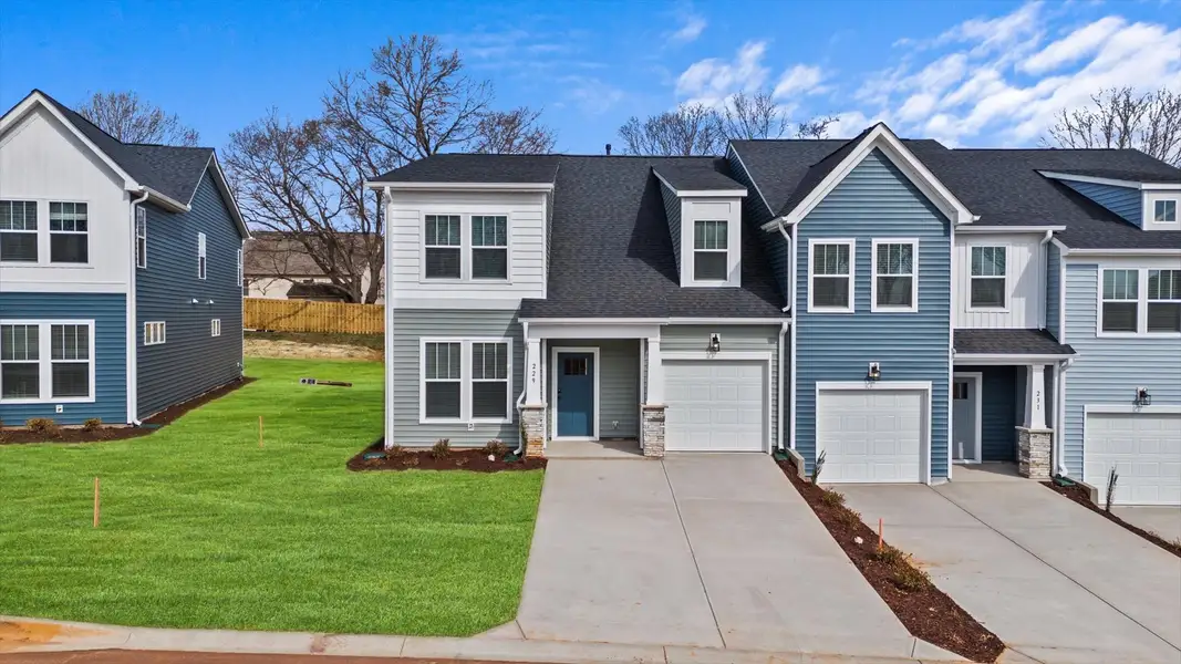 Highly skilled design meets functional luxury in this leading Aspen Ridge townhome Highly skilled design meets functional luxury in this leading Aspen Ridge townhome