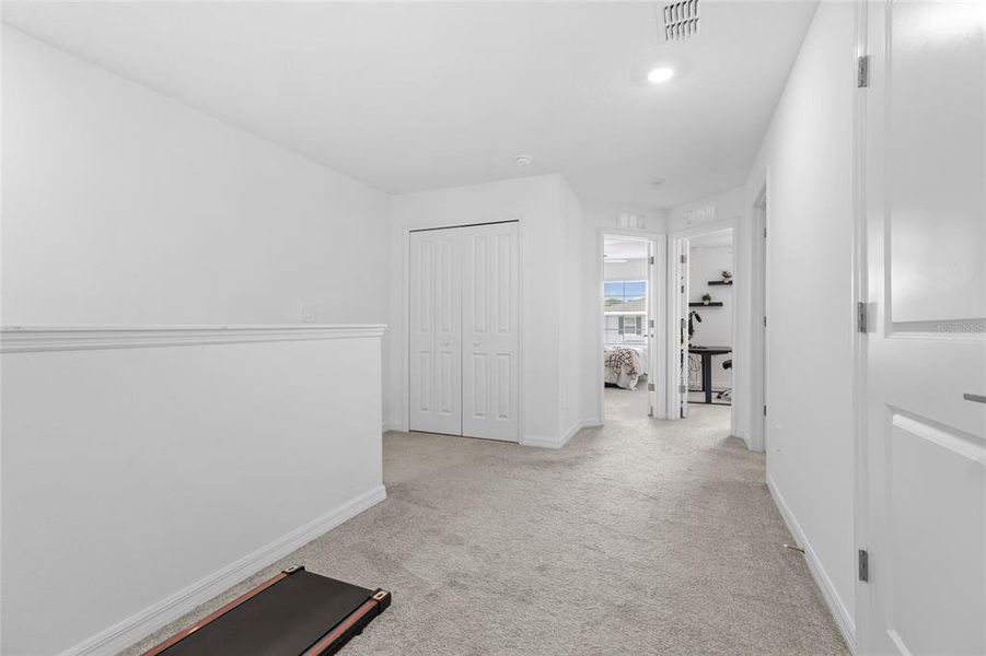 Spacious, unfurnished interior of a new home in , Land O' Lakes (Image 25). Spacious, unfurnished interior of a new home in , Land O' Lakes (Image 25).