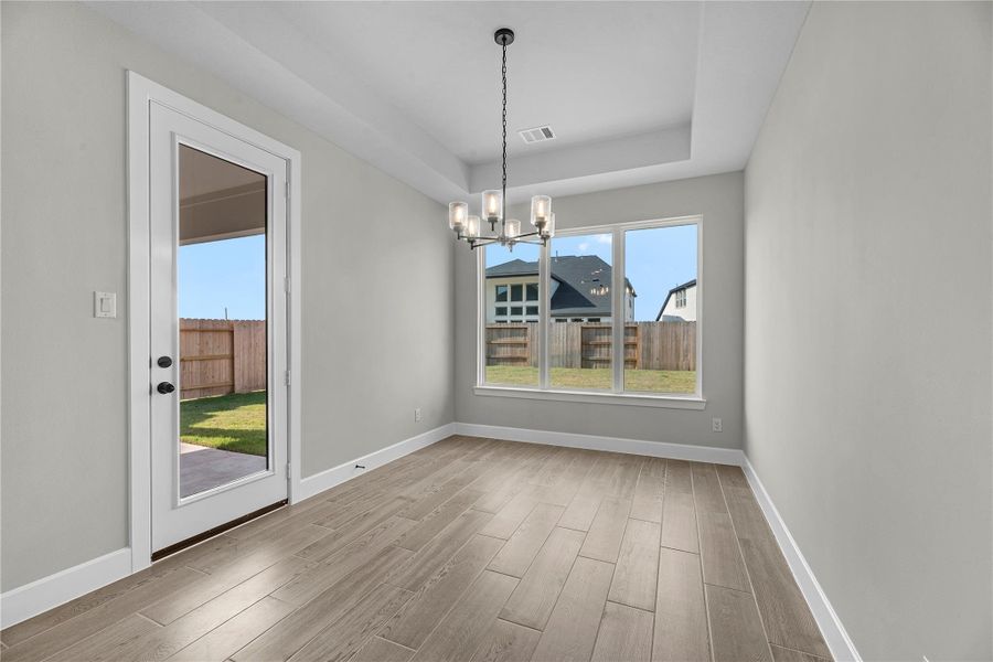 Spacious, unfurnished interior of a new home in Grange - 55', Katy (Image 14).