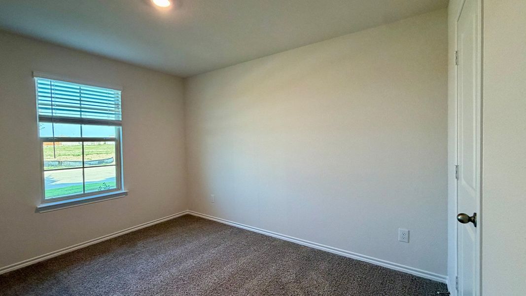 Spacious, unfurnished interior of a new home in Northspur, Terrell (Image 17).