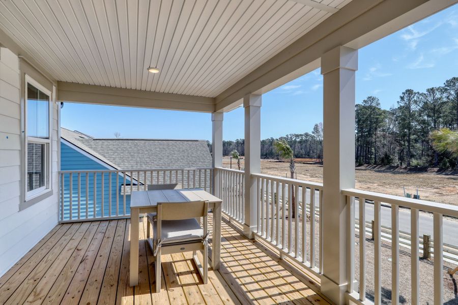 Representative exterior details of a home built from the Vanderbilt by Pulte Homes in Indigo Bay, Myrtle Beach (Image 27).