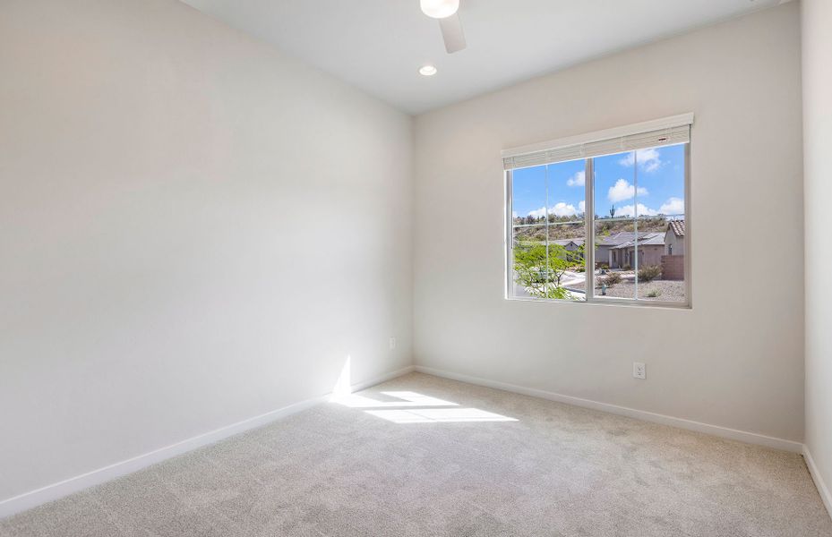 Spacious, unfurnished interior of a new home in Vistoso Canyon Estates, Oro Valley (Image 24).