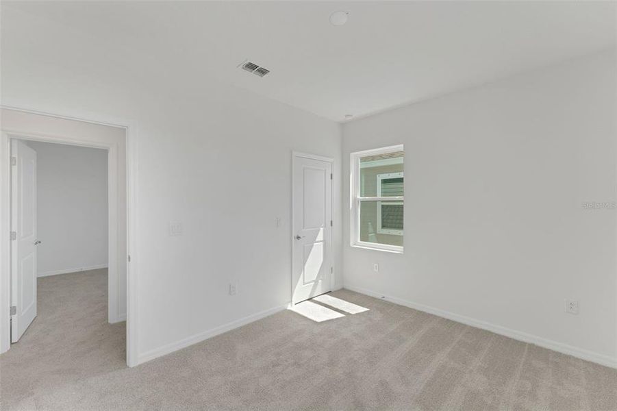 Spacious, unfurnished interior of a new home in Seaire, Parrish (Image 20).