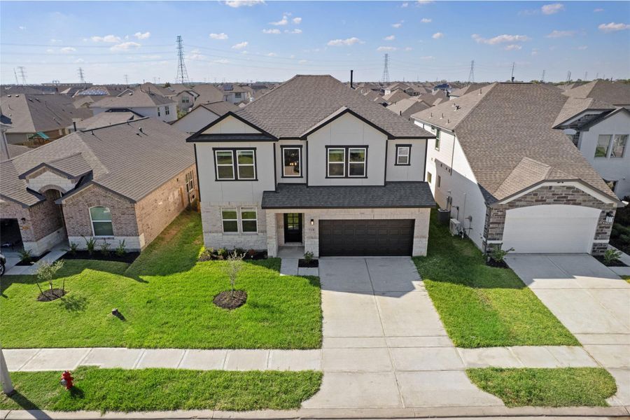 Image 37 of a home in Kendall Lakes.