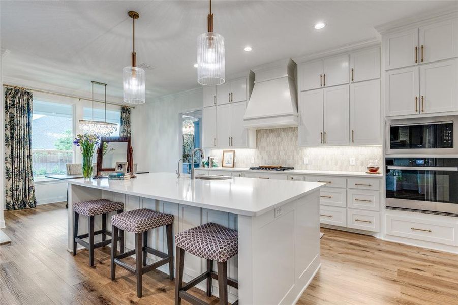 Furnished interior view inside a new home in Whitestone Heights, Benbrook (Image 8).
