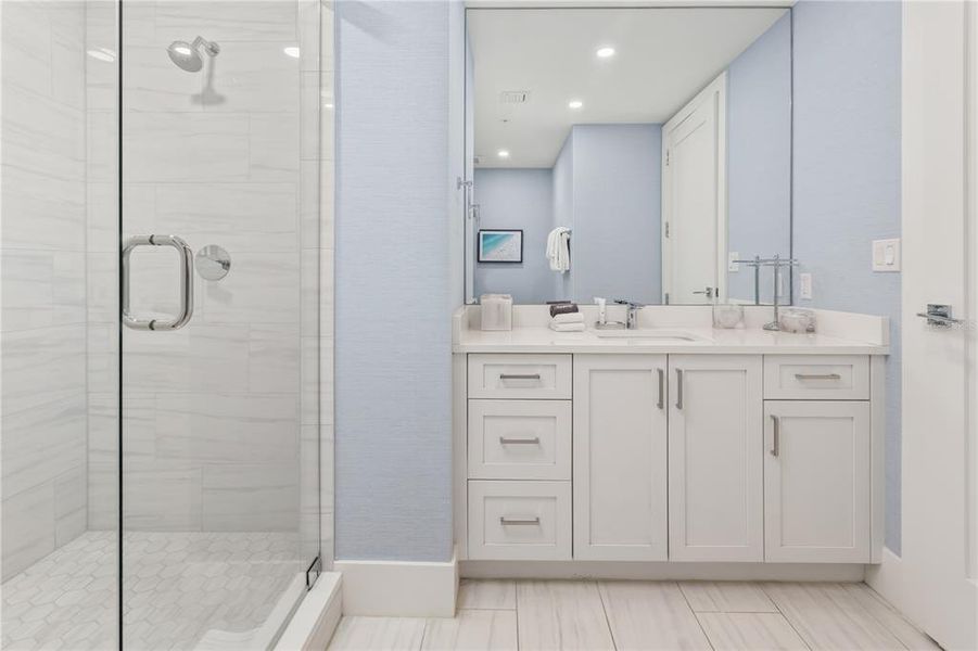 Furnished interior view inside a new home in , Sarasota (Image 18).