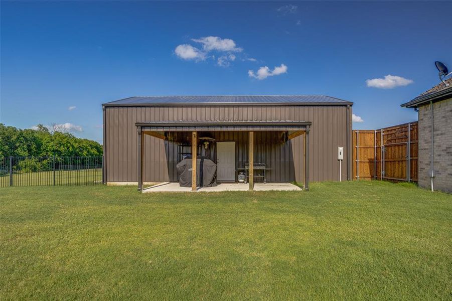 Exterior details and patio area of a home in Error: Invalid Content, Van Alstyne (Image 25). Exterior details and patio area of a home in Error: Invalid Content, Van Alstyne (Image 25).