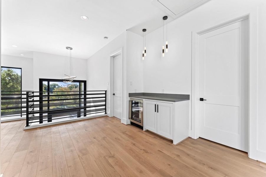 Spacious, unfurnished interior of a new home in , Houston (Image 22).