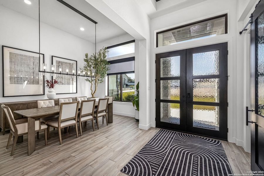 Furnished interior view inside a new home in Vintage Oaks, New Braunfels (Image 9). Furnished interior view inside a new home in Vintage Oaks, New Braunfels (Image 9).