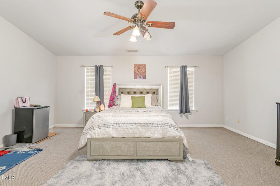 019_img_5686-edit_603