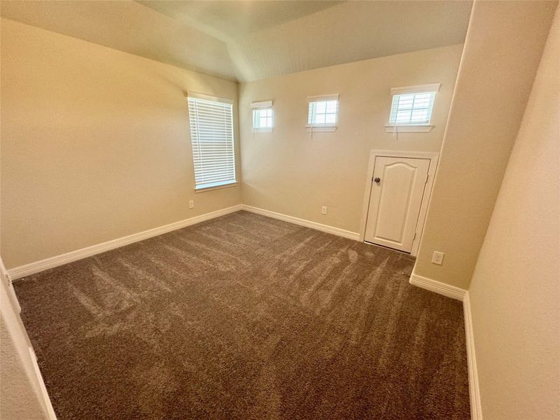 Spacious, unfurnished interior of a new home in Rosehill Meadow 50's, Tomball (Image 25). Spacious, unfurnished interior of a new home in Rosehill Meadow 50's, Tomball (Image 25).