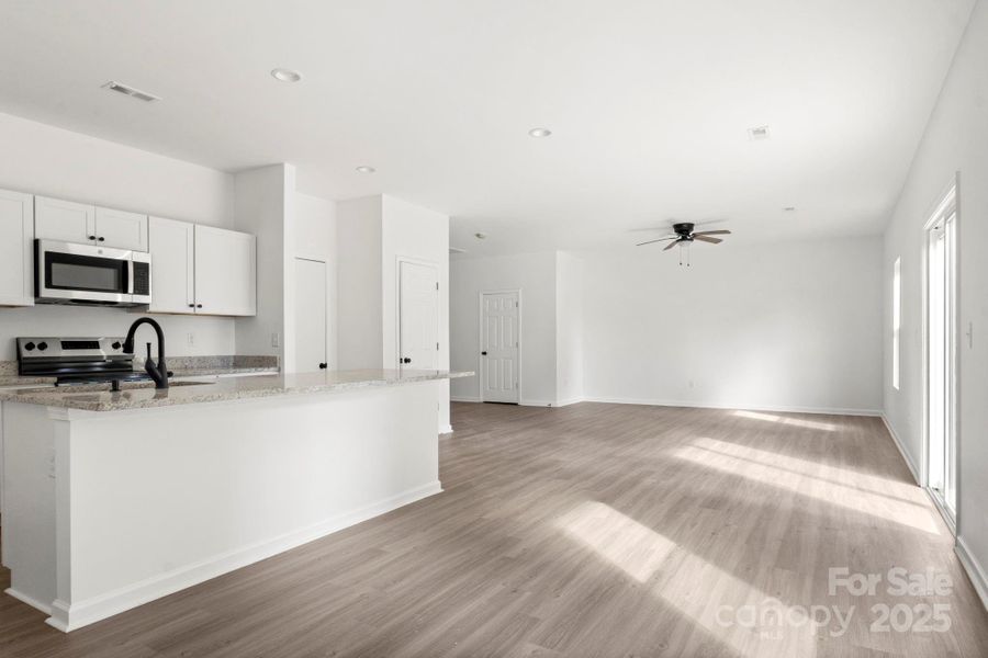 Image 30 of a home in .