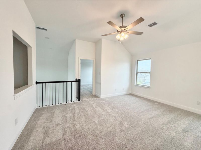 Spacious, unfurnished interior of a new home in Flora, Hutto (Image 18).