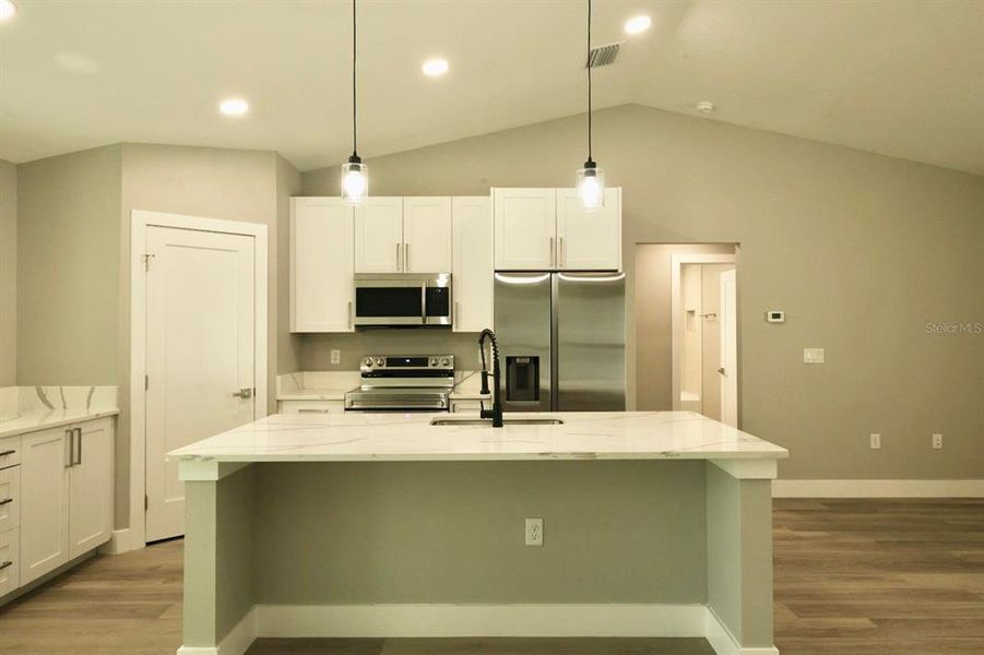 Furnished interior view inside a new home in , Ocklawaha (Image 3).