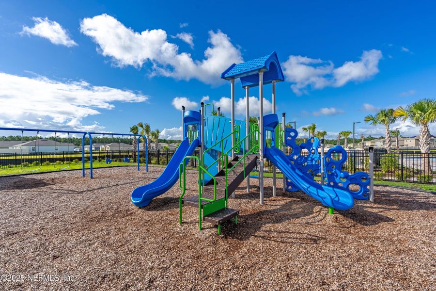 Community amenities in The Arbors, Jacksonville (Image 32).