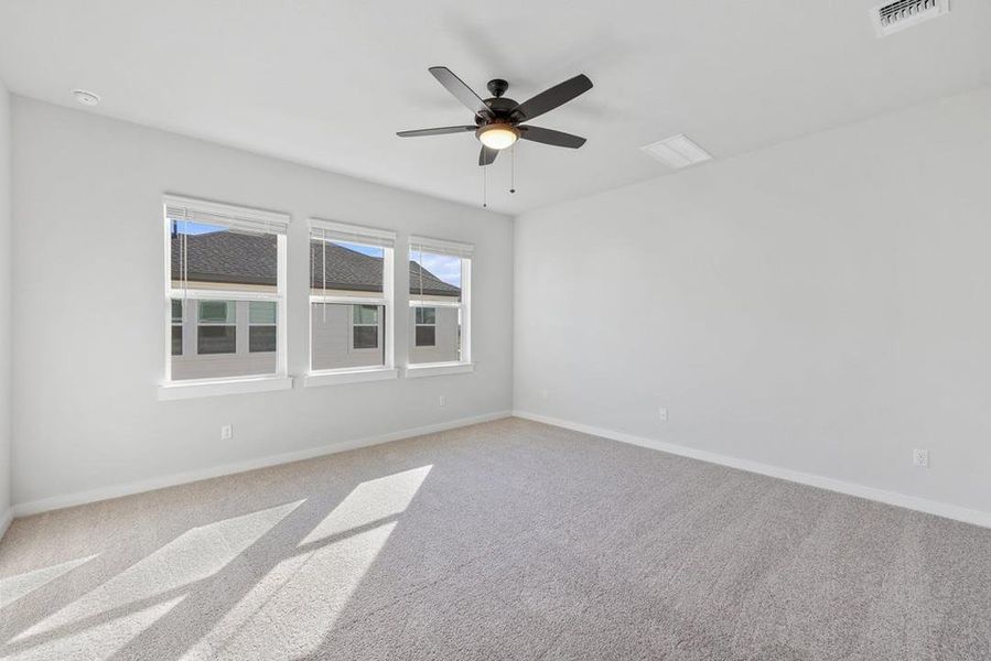 Spacious, unfurnished interior of a new home in , Georgetown (Image 18).