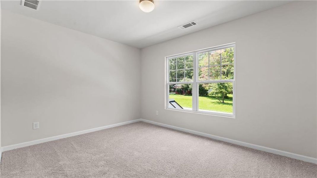 Spacious, unfurnished interior of a new home in Magnolia Trace, Flowery Branch (Image 7).
