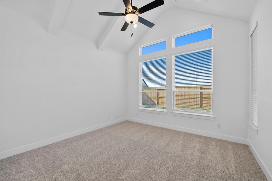 Spacious, unfurnished interior of a new home in Jubilee Chateau, Hockley (Image 25).