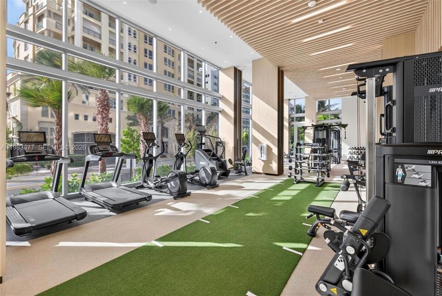 Community amenities in Selene Oceanfront Residences, Fort Lauderdale (Image 41).