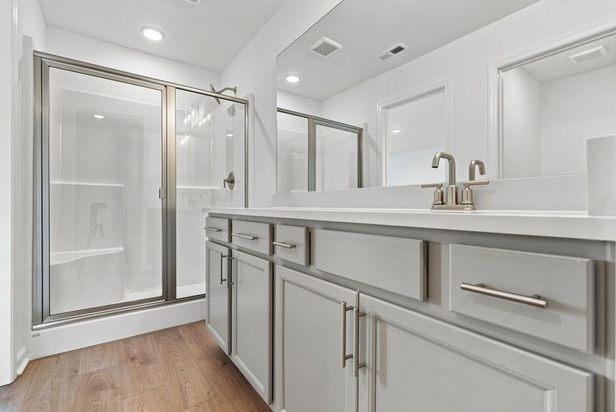 Owner's Bath Owner's Bath