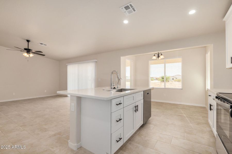 17 - Carver 17 - Carver