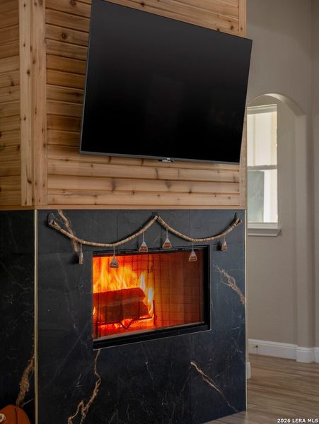 Close-up of interior finishes inside a home in , La Vernia (Image 43).