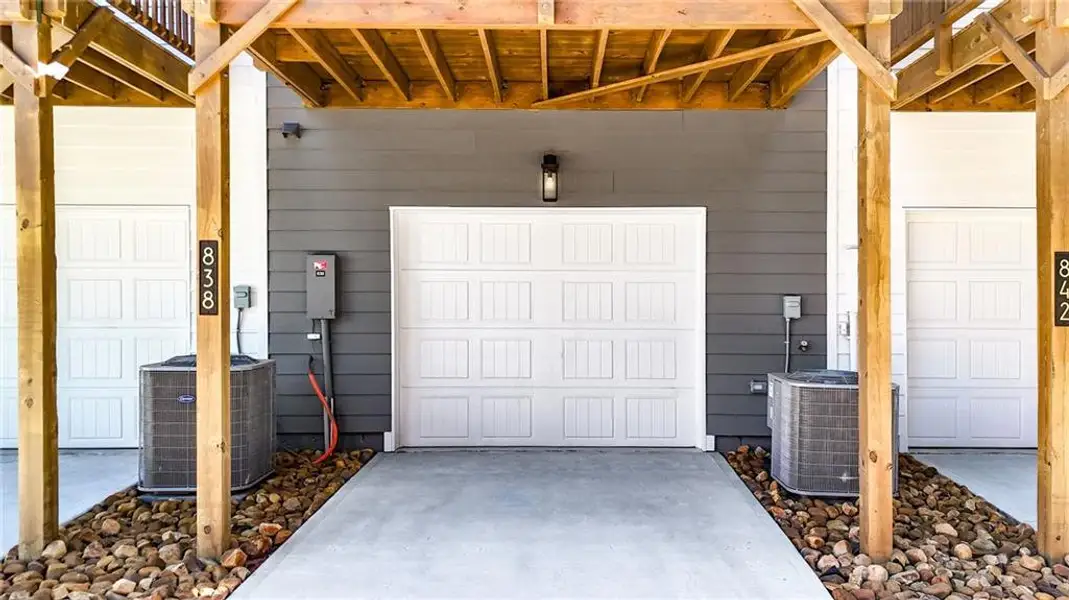 Exterior details and patio area of a home in , Mableton (Image 20).